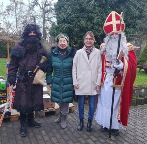 Zum Nikolaustag durften sich unsere Bewohnerinnen und Bewohner über eine besondere Geste freuen: